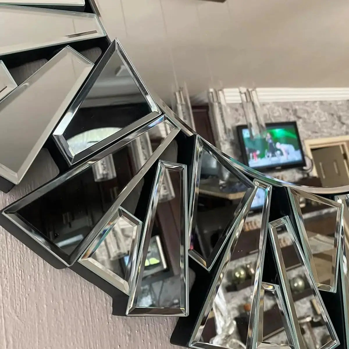 Unique Sunburst Decorative Wall Mirror Round 800MM Silver - Cheerful Home Finds